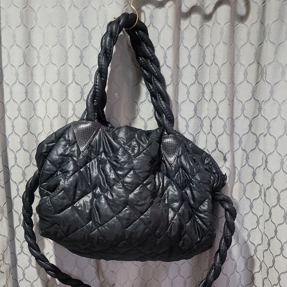 Elegant Black Quilted Women's Bag